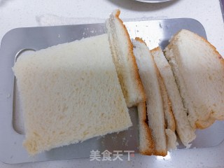 紫薯鸡蛋沙拉三明治的做法步骤：1