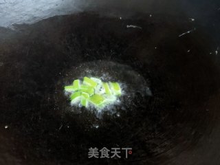 番茄娃娃菜炒鸡蛋的做法步骤：5