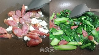 碧绿鲜香超好吃～芥兰炒腊肠的做法步骤：4