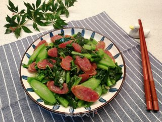 碧绿鲜香超好吃～芥兰炒腊肠的做法步骤：5
