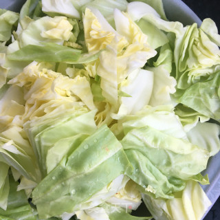 糖醋卷心菜的做法步骤：3