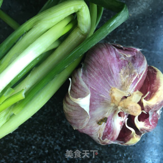 青豆腊肉炒饭的做法步骤：3