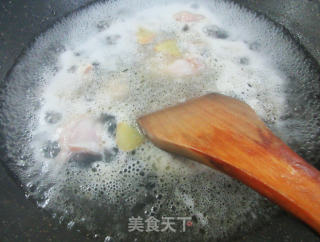 咖喱牛蛙面的做法步骤：6
