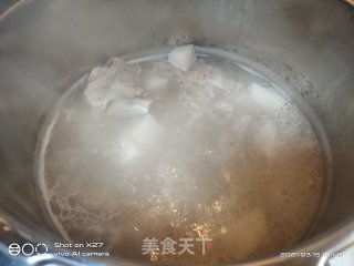 萝卜筒骨汤的做法步骤：7