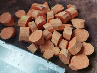 红薯菜饭的做法步骤：2