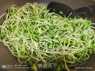 素炒黑豆芽的做法步骤：3
