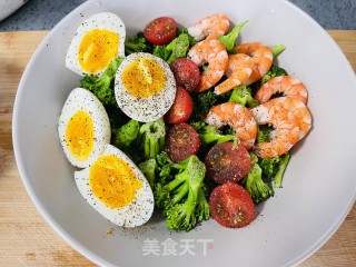 好吃低脂的蔬菜沙拉的做法步骤：7