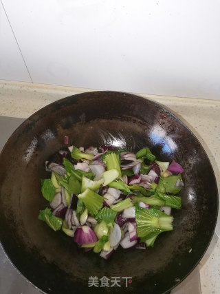 鸡蛋洋葱炒油菜的做法步骤：4