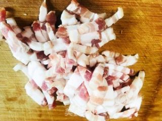 卤肉饭的做法步骤：1