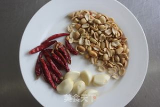 宫保鸡丁的做法步骤：2