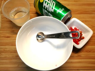 网红美食～雪碧泡萝卜的做法步骤：3