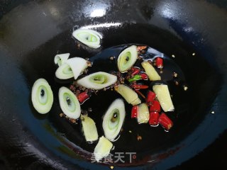 黄焖鸡的做法步骤：2