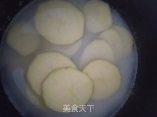 土豆饭团的做法步骤：2