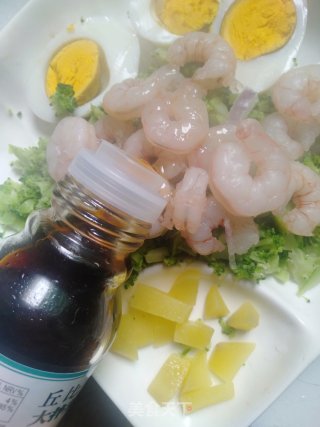 虾仁沙拉的做法步骤：6