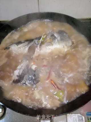 清炖清江鱼的做法步骤：7