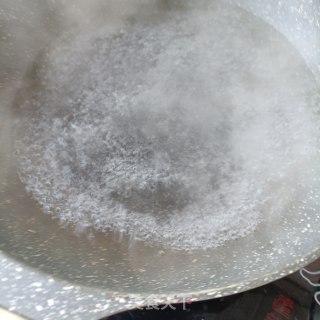 春笋腊肉焖面的做法步骤：13