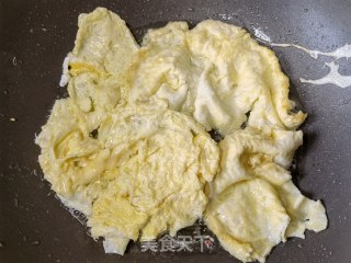 香葱炒鹅蛋的做法步骤：7