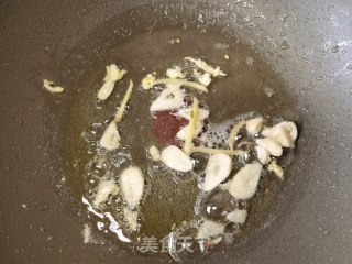 香葱炒鹅蛋的做法步骤：8