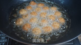 香酥海参丸的做法步骤：3