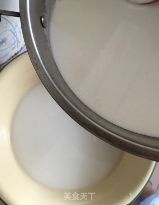 椰汁马蹄千层糕的做法步骤：11