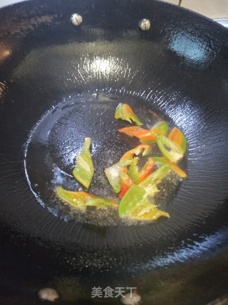 荷兰豆口菇炒牛肉片的做法步骤：6