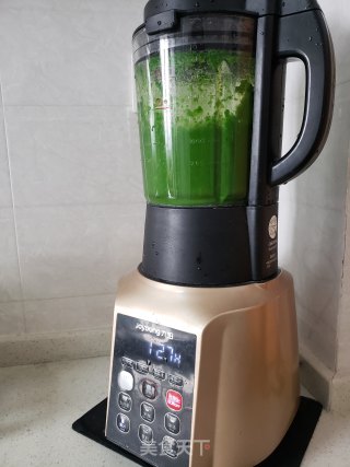 菠菜汁花卷的做法步骤：4