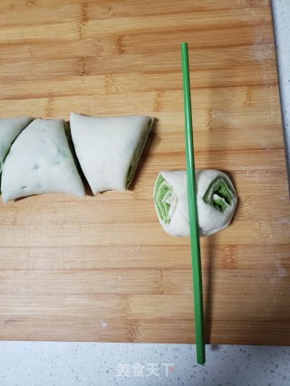 菠菜汁花卷的做法步骤：14