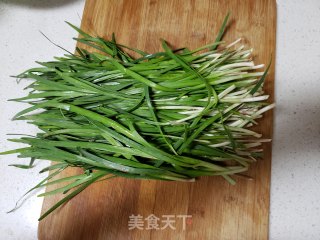 韭菜鸭蛋盒子的做法步骤：1