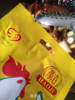 春笋焖牛肉的做法步骤：10