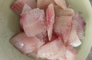 茄汁鱼片的做法步骤：2