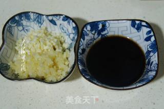 蒜蓉粉丝蒸大虾的做法步骤：7