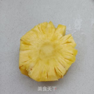 刺梨菠萝汁的做法步骤：3