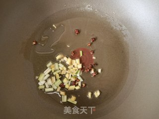 酱烧鹌鹑蛋的做法步骤：4