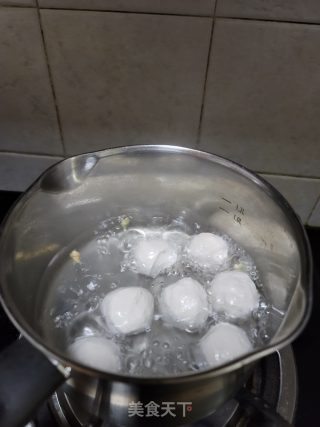 番茄肉丸汤的做法步骤：3