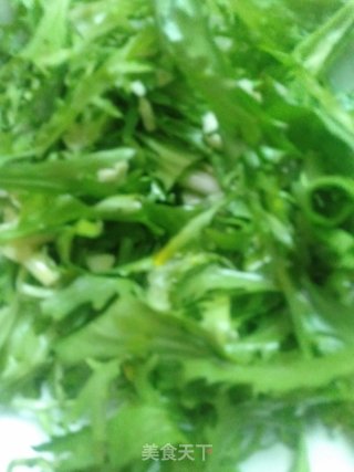 生拌苦菊的做法步骤：7
