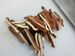 香干蛋皮炒绿豆芽的做法步骤：4