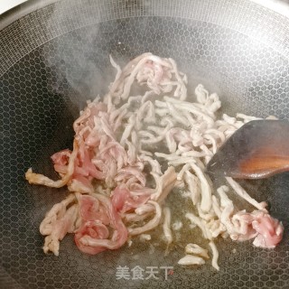 鱼香肉丝的做法步骤：4