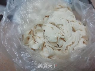 四季豆炒肉焖刀削面的做法步骤：1