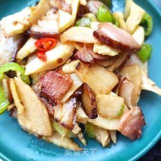 烟熏腊肉炒冬笋的做法步骤：14