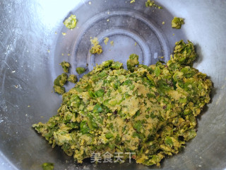 榆钱窝头的做法步骤：4