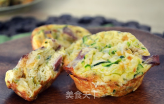 西葫芦培根鸡蛋松饼的做法的做法步骤：1