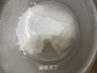 正是艾草上市时：豆沙青团的做法步骤：3