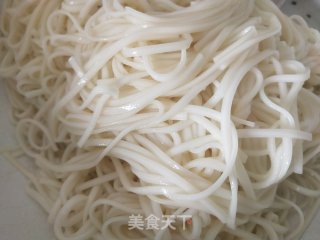 辣白菜炒面的做法步骤：3
