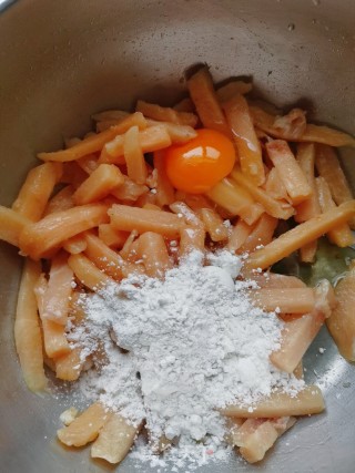 糖醋里脊肉的做法步骤：3