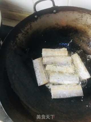 香煎带鱼的做法步骤：3