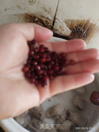 排骨冬瓜红豆汤的做法步骤：3