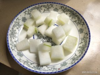 排骨冬瓜红豆汤的做法步骤：5