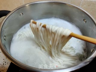 肉丁炸酱面的做法步骤：9