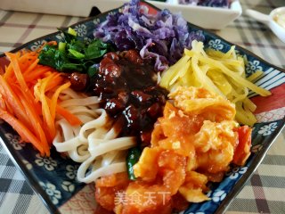 肉丁炸酱面的做法步骤：12