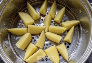 土豆蘸酱的做法步骤：3
